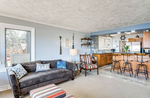 Mukwonago House | Fish, Swim & Explore: Mukwonago Lake House!