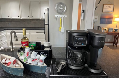 Trinity House | Fisherman's Haven, Peaceful Setting, Sleeps 10