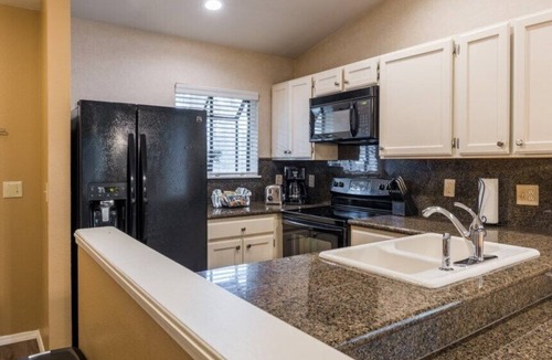 Flagstaff Condo | Flagstaff | Mountain Retreat | Pool & Golf | 2BR Condo