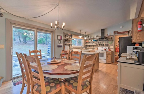 Black River Falls House | Four-Season Home on Scenic Bluff Country Acreage!