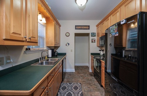 Cherokee House | Foxwood Retreat, just minutes from Harrah's Casino in downtown Cherokee