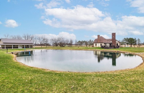Melmore House | Fun w/Family! Peaceful Countryside Tiffin Retreat