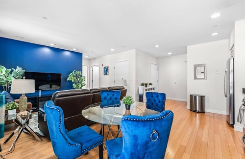 South of Washington Apartment | Furnished Apartment near BMC