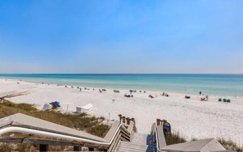 Seagrove Beach Apartment | Go Coastal by Oversee 30A