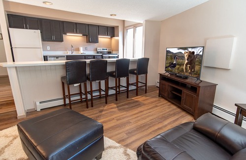 Peak 8 Condo | Gold Camp Miners' Inn Condo: Nice Location, Updates