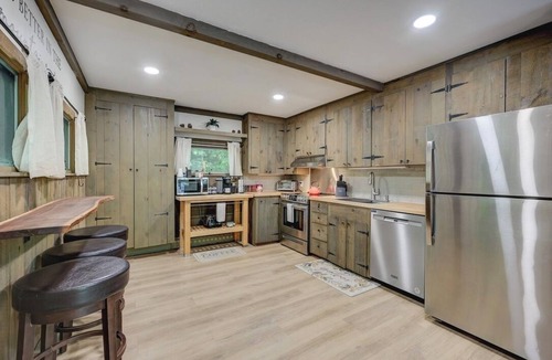 North Conway Ski Chalet | Good Friday Chalet - Walk to Village + Cranmore Mt