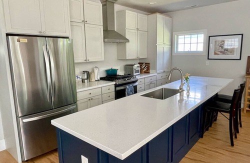 Venable House | Gorgeous & Airy Custom Downtown Dream Home