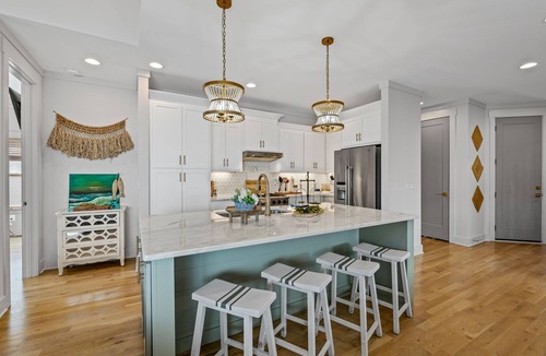 Winchester Hotel | Gorgeous Lake House in Twin Creeks - Marina Side
