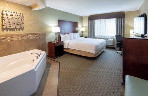Morris Hotel | Grandstay Hotel And Suites Morris