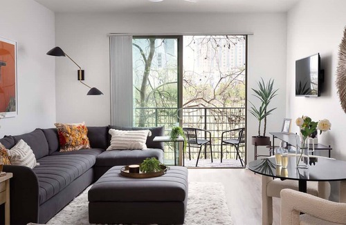 North Burnet Apartment | Griffis Domain | Premium 2BD in Austin