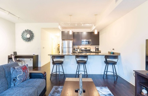 Evanston Condo | Half a mile from everything in the heart of Evanston, Illinois