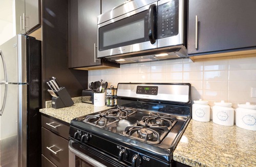 Evanston Condo | Half a mile from everything in the heart of Evanston, Illinois