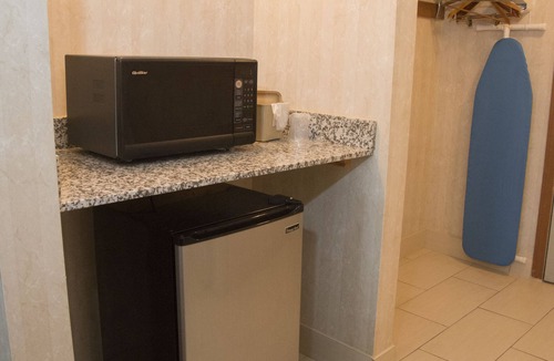 Hampton Falls Hotel | Hampton Falls Inn