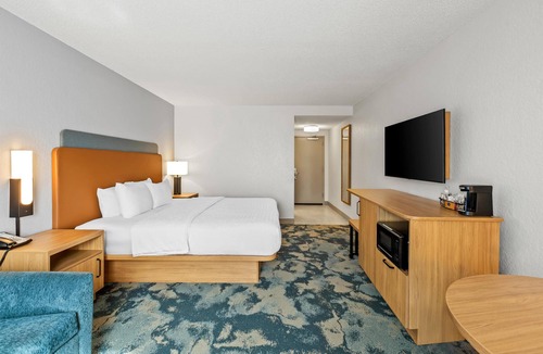 Carrollton Hotel | Hampton Inn Carrollton
