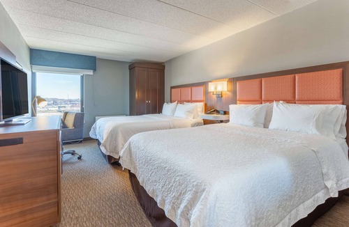 Madison Hotel | Hampton Inn Madison East Towne Mall Area
