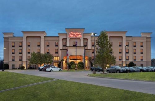 Pine Bluff Hotel | Hampton Inn & Suites Pine Bluff