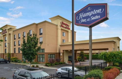 South End Hotel | Hampton Inn & Suites Tacoma-Mall