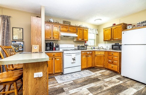 Black River Falls Cabin | Hatfield Cabin w/heated/cooled 2 stall garage on UTV trails w/ample parking!