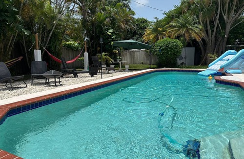 Cutler Bay House | Heated Pool House with Wi-Fi parking available BBQ GRILL(private duplex house)