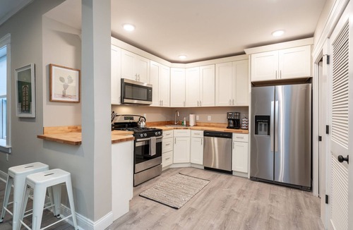 Central West End House | Historic 3BR Near Barnes Jewish Hospital | Walkable CWE | Dog-Friendly