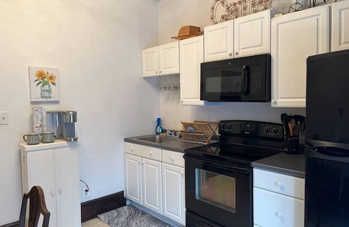 Brunswick Apartment | Historic Getaway near C&O Canal, hiking and biking
