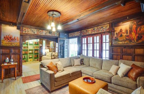 Ripon House | Historic Lakefront Home w/Dock on Green Lake!