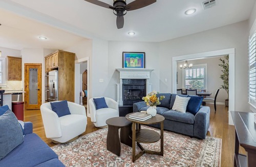 Georgetown House | Historic-Style Modern Home | Walk to Square+SWU