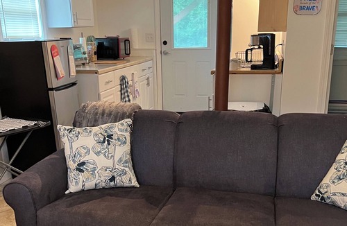 Stonington Bed & Breakfast | Historical Mystic CT Lily’s bed & breakfast