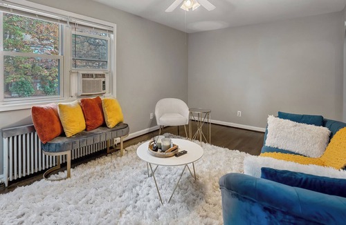 Takoma Park Apartment | Home away from home in the heart of Takoma Park