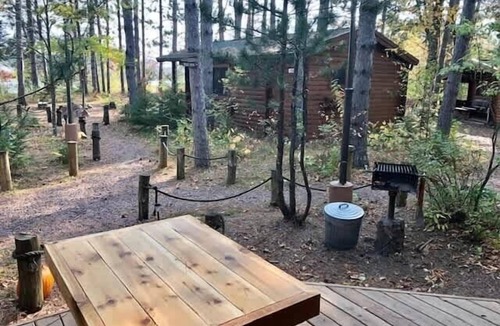 Hayward Cabin | Honey Bear Hideaway Cabin
