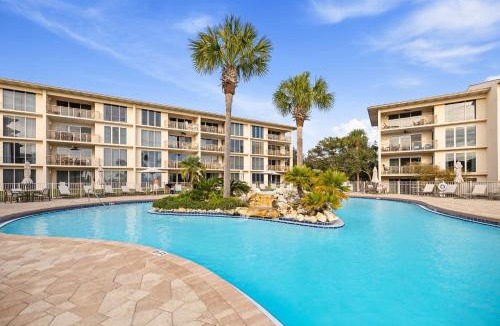 Rosemary Beach Apartment | HP 34W On the Shore by 30A Escapes