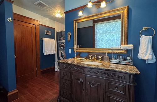 Aberdeen Bed & Breakfast | Hubble House Inn