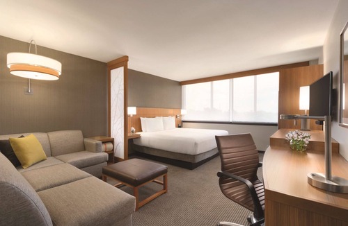 Rosemont Hotel | Hyatt Place Chicago/O'Hare Airport