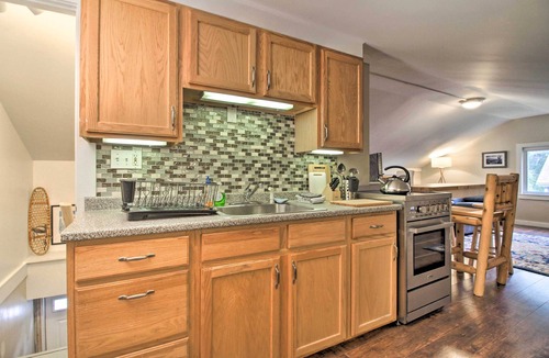 Wallingford House | Idyllic Wallingford Retreat - Near Skiing & Hiking