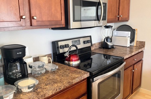 Athens Condo | In Athens City, 2 Bedroom, 5 Beds, 2.5 Bath, Steps to Bike Path, with Garage