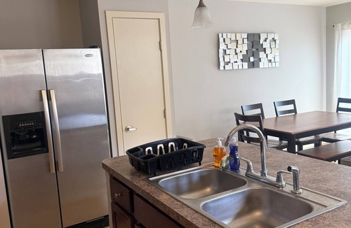 Athens Condo | In Athens City, 2 Bedroom, 5 Beds, 2.5 Bath, Steps to Bike Path, with Garage