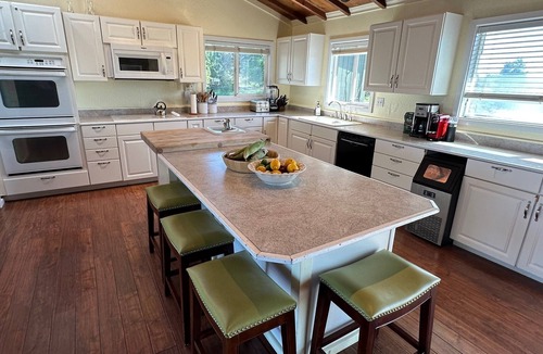 San Joaquin County Cabin | Incredible Private Island Retreat on 85 Acres