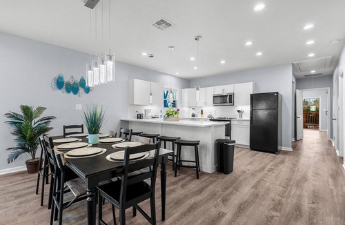 Near East Side Cottage | Inviting 4br/2.5ba Downtown Home With Ample Space!