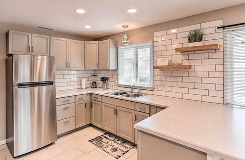 Rapid City Apartment | Inviting Rapid City Duplex < 2 Mi to Downtown!