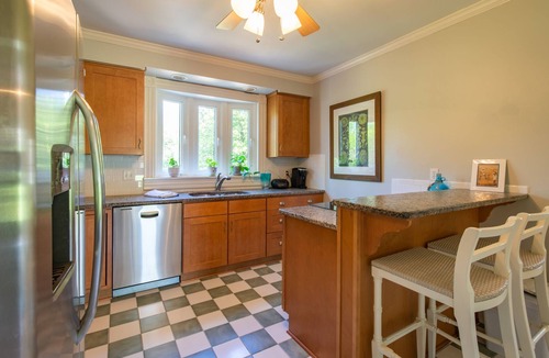 Irvington House | Irvington Country Getaway House
