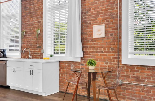 College Hill Apartment | Jennifer’s Stylish Downtown Brick Foundry Escape