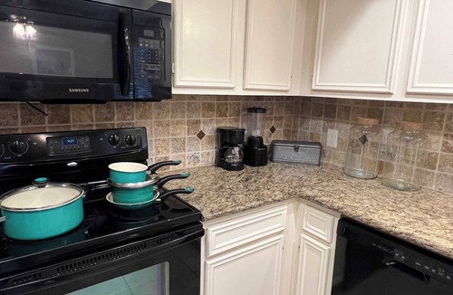 Katy House | Katy Hideaway Charming 3 Bdr!