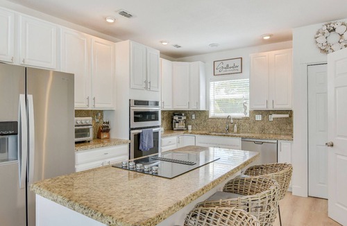 Key Largo House | Key Largo Retreat | Golf Cart & Kayaks Included