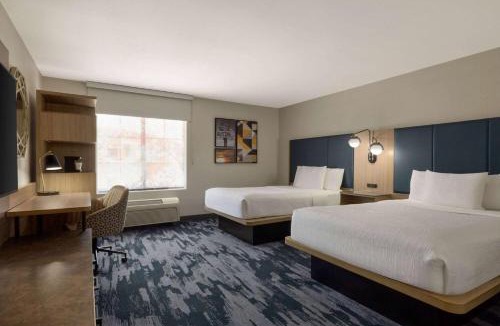 East Oak Hill Hotel | La Quinta by Wyndham Austin Southwest