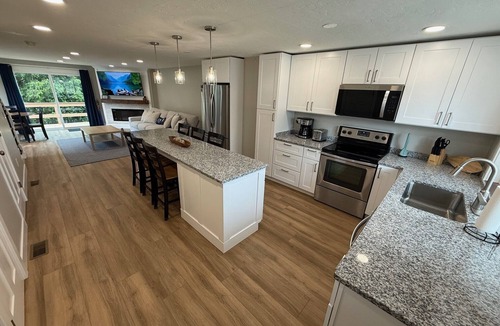 Bristol House | Lake Access Townhome Perfect for Families Boat Launch