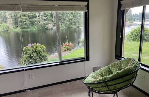 Lacey House | Lake St Clair Lakefront paradise