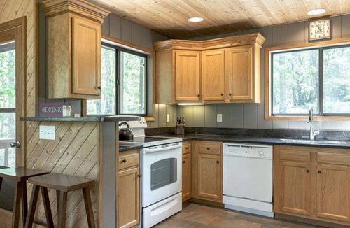 Innsbrook Cottage | Lakefront A-Frame with Private Dock