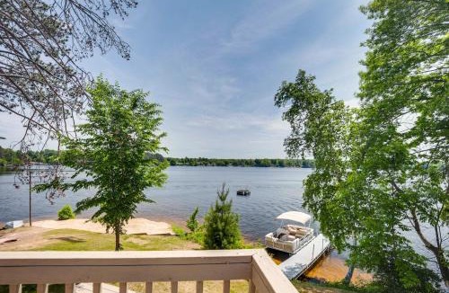 Townsend House | Lakefront Wisconsin Getaway w/Kayak + Boat Dock!