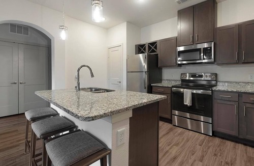 Buda Apartment | Landing | Amazing 1BD, Game Room, Gym