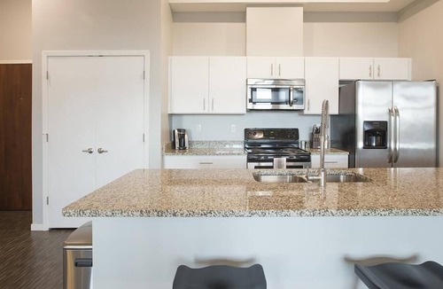 Southfield Apartment | Landing at 42 West - 1 Bedroom in Downtown Southfield